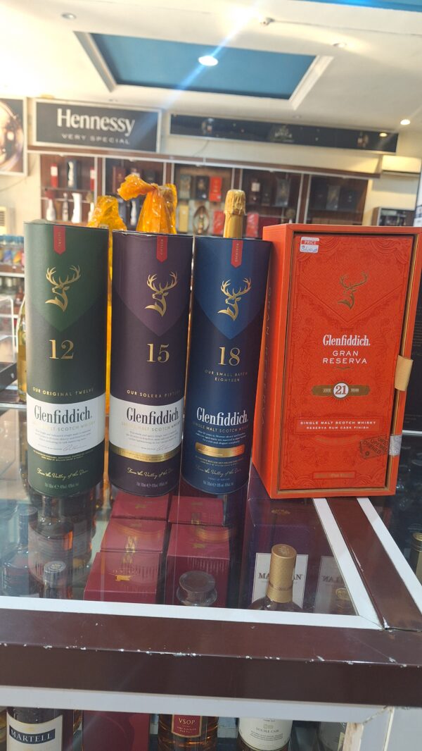 Whiskey, Cognac, RedWines & Grapes. - Image 9